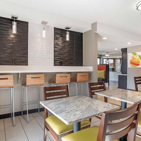 Best Western Andalusia Inn Екстериор снимка