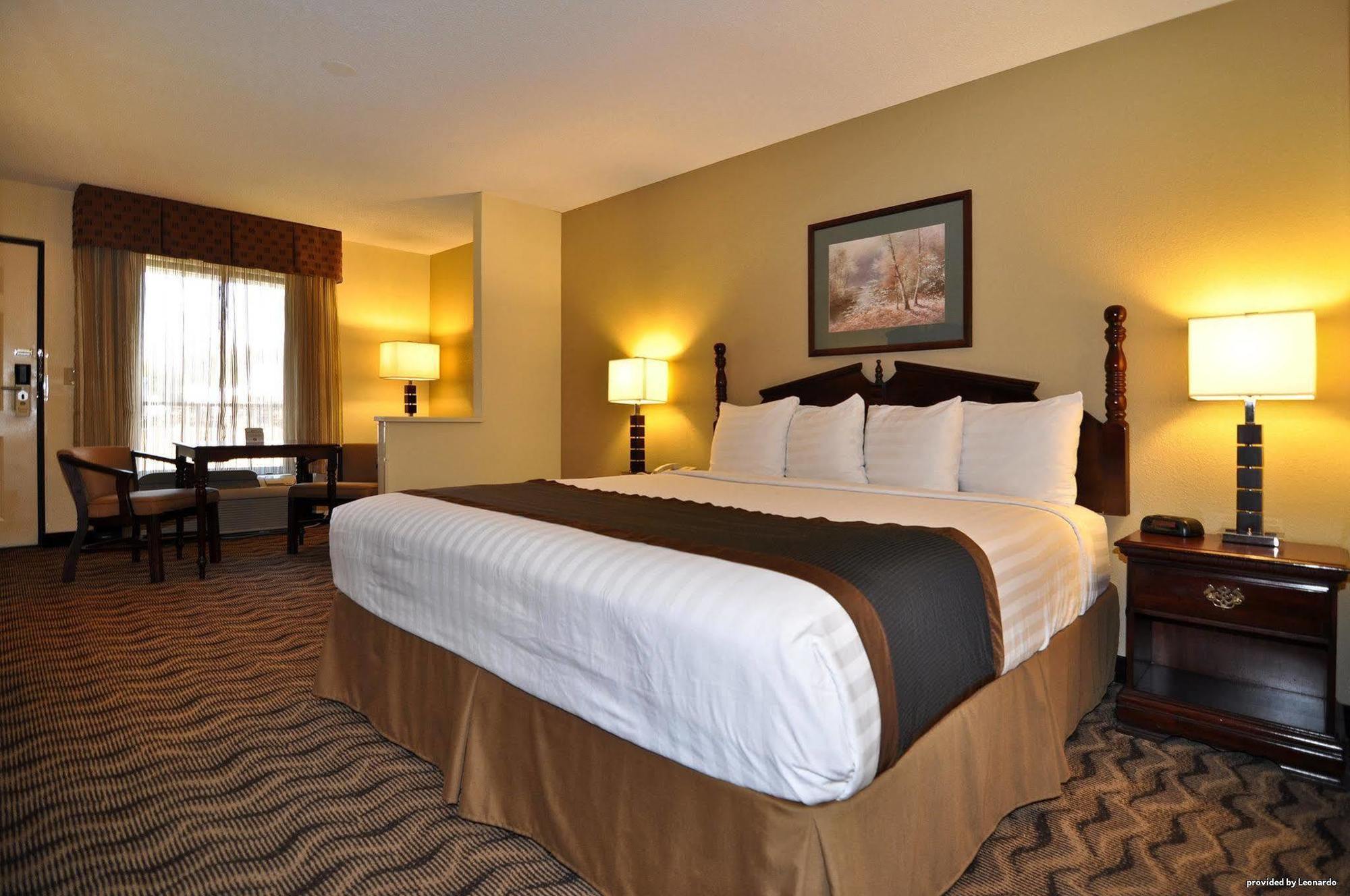 Best Western Andalusia Inn Стая снимка